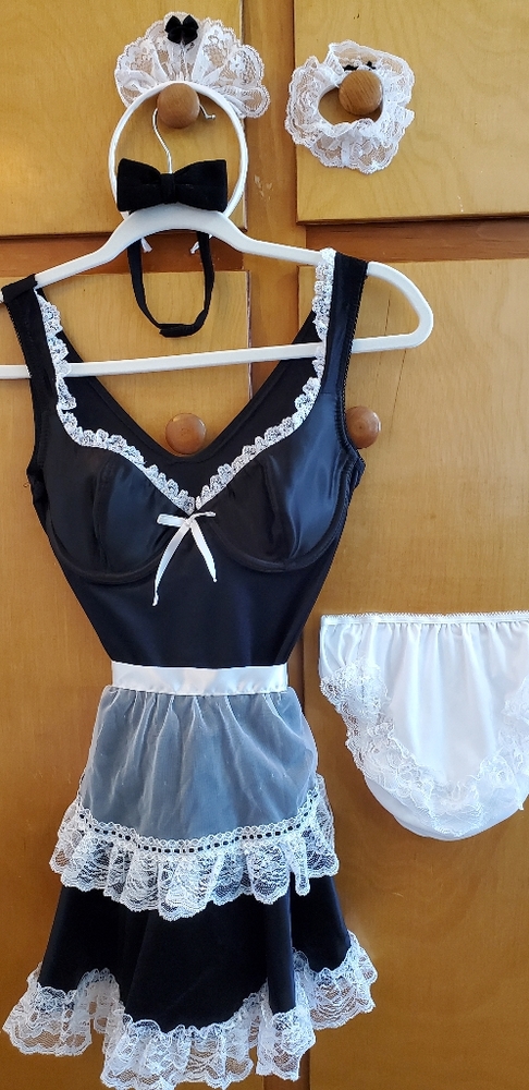 French Maid Halloween Costume